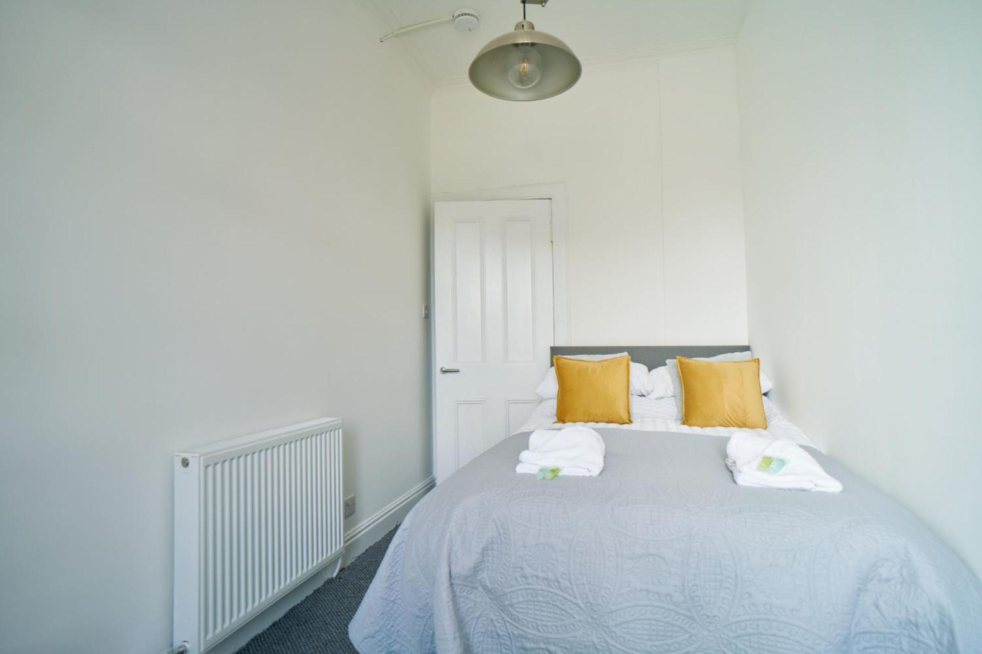 Meadow Apartment دمبارتون الغرفة الصورة